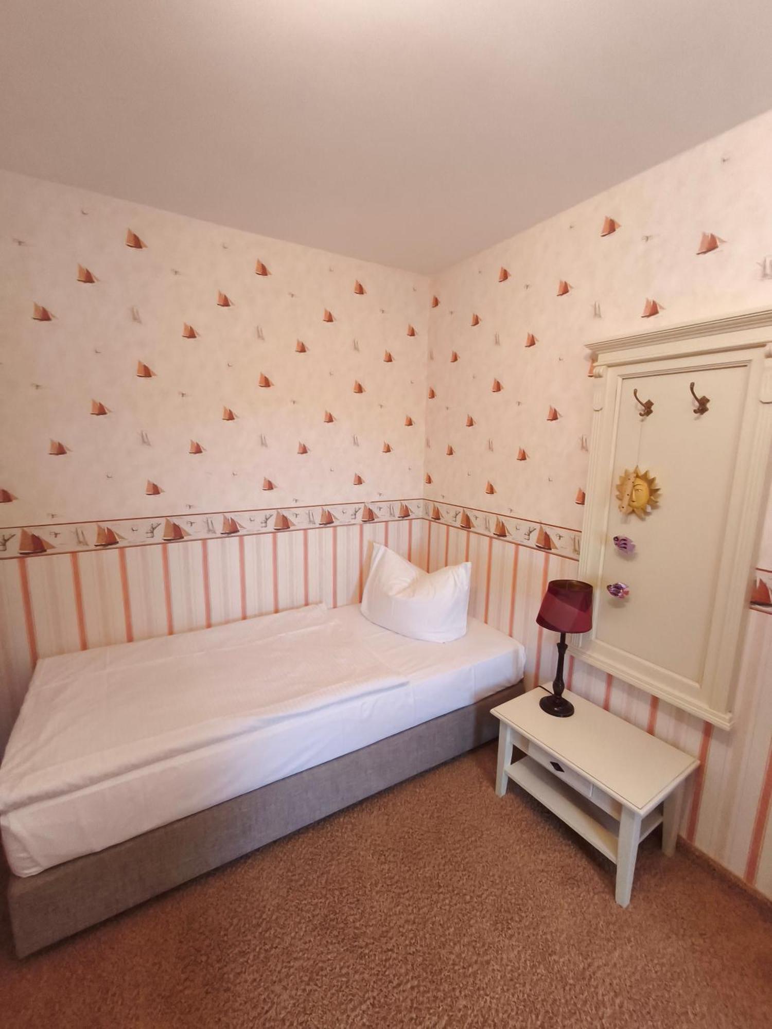 Hotel Nautilus Putbus Bagian luar foto
